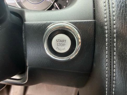 Used 2016 INFINITI QX80 2WD image 29