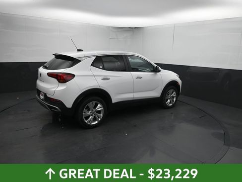 Used 2025 Buick Encore GX Preferred AWD/4WD image 13