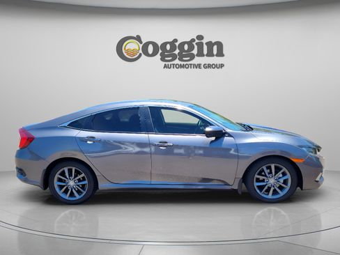 Used 2019 Honda Civic EX image 6