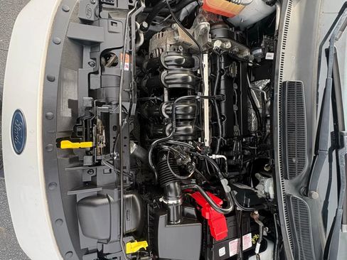 Used 2019 Ford Fiesta SE image 24