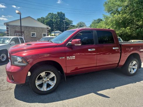 Used 2013 RAM 1500 Sport w/ Sport Premium Group AWD/4WD image 4
