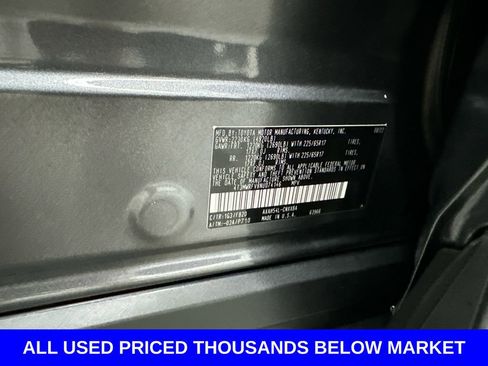 Used 2022 Toyota RAV4 LE AWD/4WD image 31