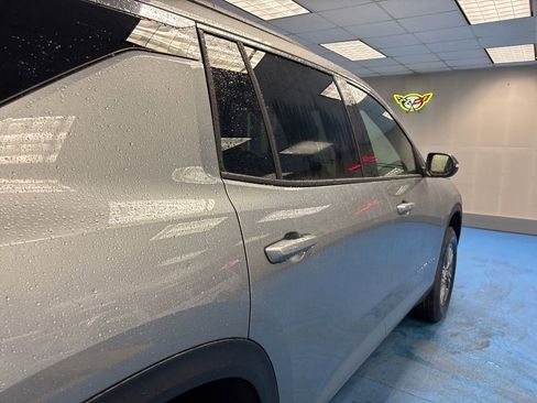 New 2026 Chevrolet Traverse LT w/ LPO, Floor Liner Package FWD image 6