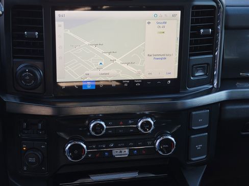 Used 2025 Ford F350 Lariat w/ Lariat Ultimate Package image 11