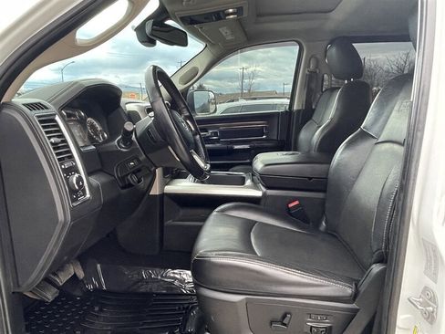 Used 2017 RAM 3500 Laramie w/ Sport Appearance Group AWD/4WD image 22