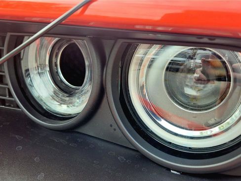 Used 2022 Dodge Challenger R/T Scat Pack RWD image 14