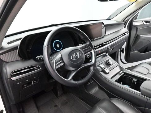 Used 2023 Hyundai Palisade Limited AWD/4WD image 18