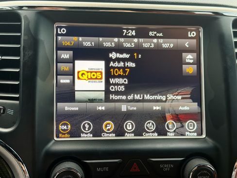 Used 2018 Jeep Grand Cherokee SRT w/ Trailer Tow Group IV AWD/4WD image 32
