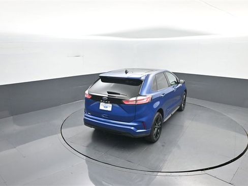 Used 2024 Ford Edge ST-Line image 29