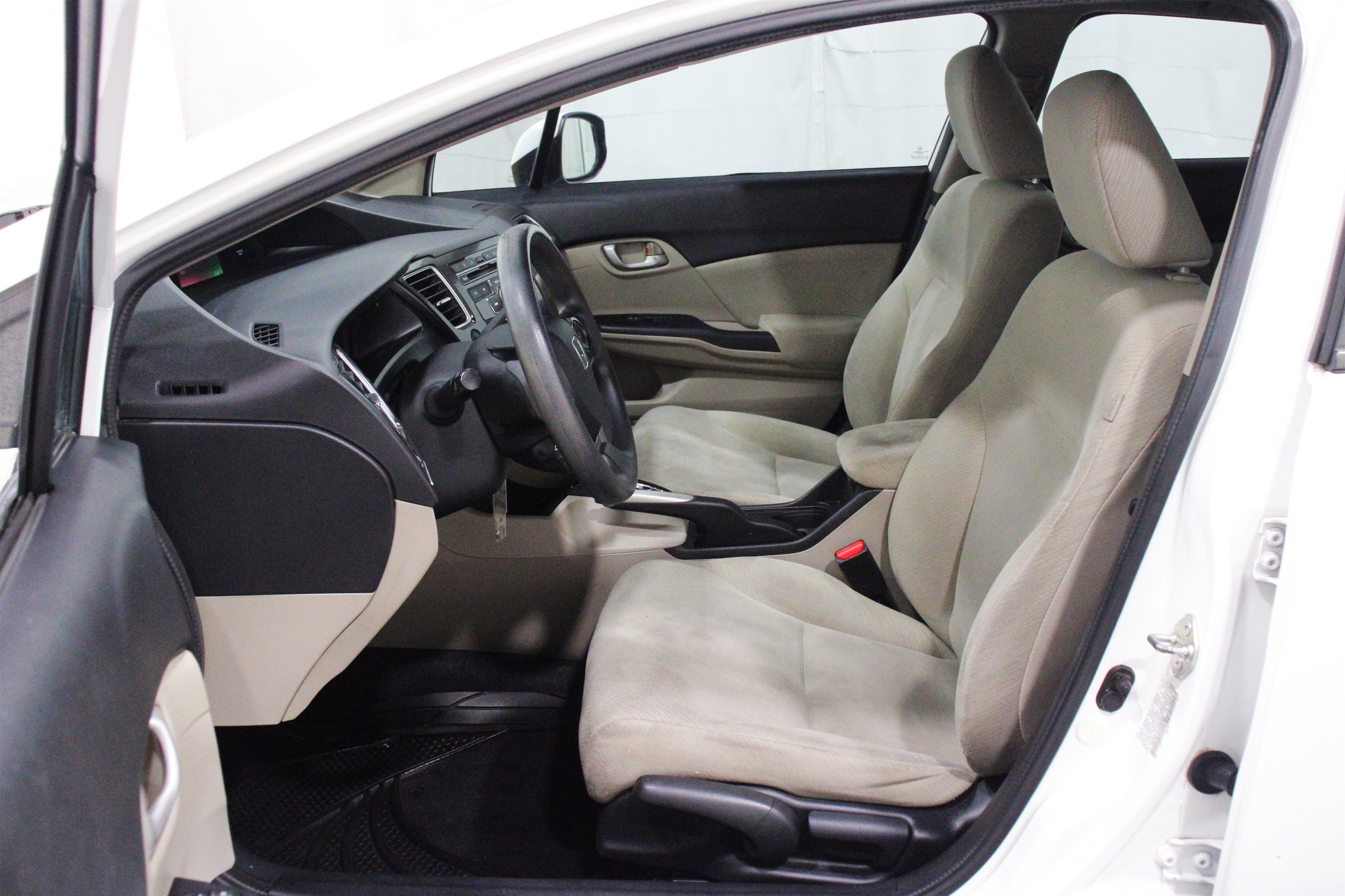 Used 2013 Honda Civic LX image 3