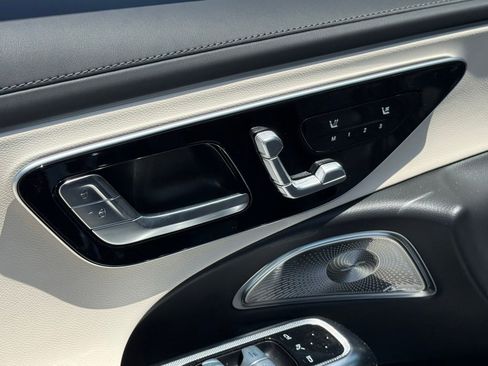 New 2026 Mercedes-Benz E 450 4MATIC Sedan image 19