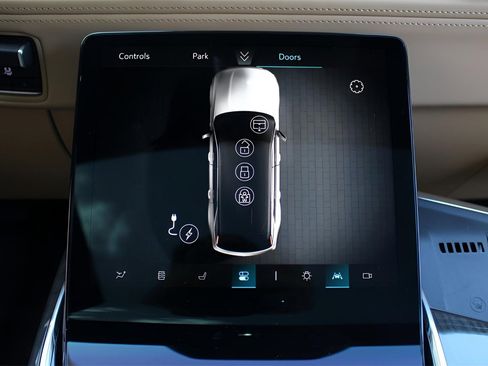 New 2025 Cadillac Escalade IQ Luxury 2 image 27