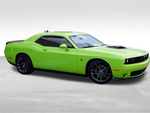 Certified 2023 Dodge Challenger R/T Scat Pack w/ Plus Package RWD image 2