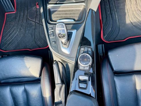 Used 2014 BMW 435i Convertible RWD image 17