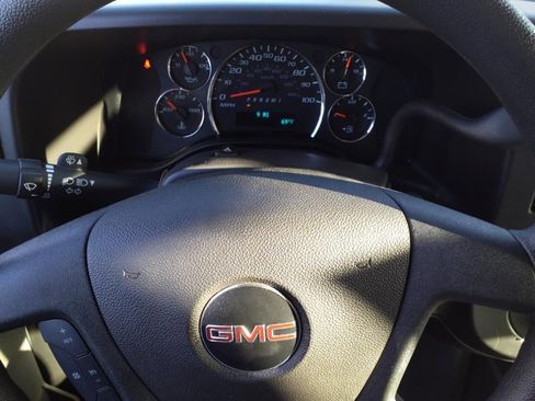 New 2024 GMC Savana 3500 w/ Power Convenience Package image 11