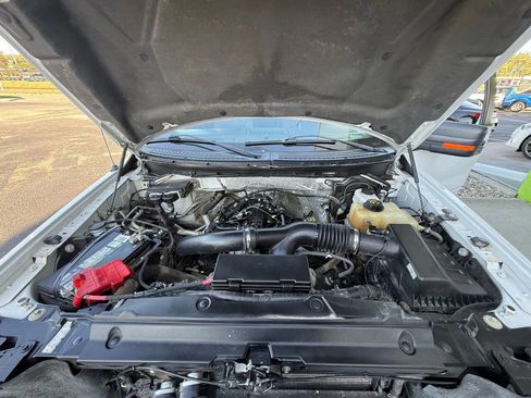 Used 2013 Ford F150 XLT w/ XLT Chrome Pkg image 25