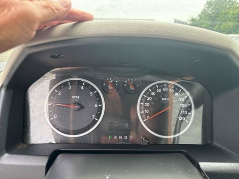 Used 2012 RAM 1500 ST RWD image 11
