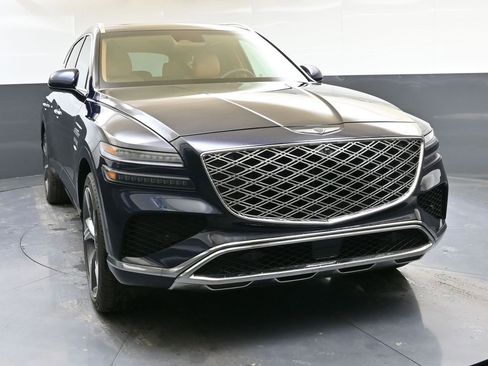 Used 2025 Genesis GV80 3.5T Prestige image 8