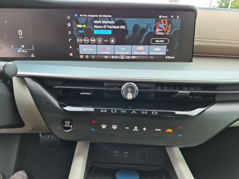 New 2027 Nissan Murano Platinum w/ Cargo Package AWD/4WD image 22