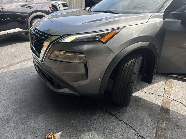 Used 2023 Nissan Rogue SL w/ SL Premium Package FWD image 33