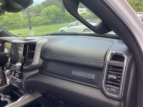 Used 2024 RAM 1500 Laramie image 19