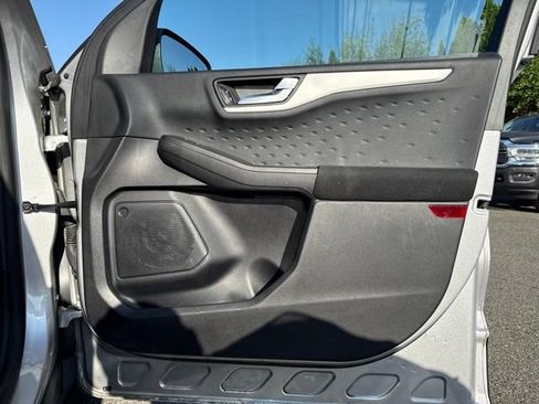 Used 2020 Ford Escape SE AWD/4WD image 11