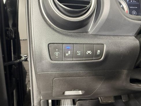 Used 2021 Hyundai Kona Ultimate AWD/4WD image 21