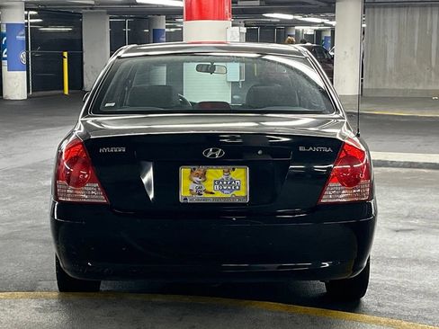 Used 2005 Hyundai Elantra GLS FWD image 26