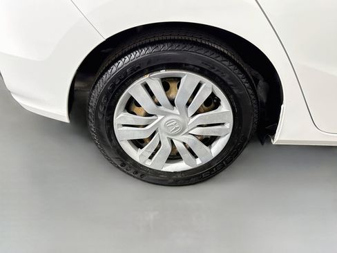 Used 2019 Honda Fit LX image 32