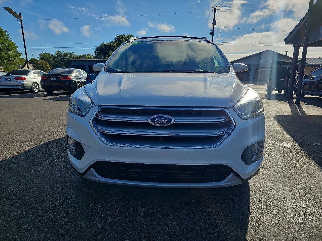Used 2017 Ford Escape Titanium w/ Canadian Touring Package AWD/4WD image 8
