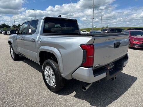 Used 2026 Toyota Tacoma 4x4 Double Cab image 8