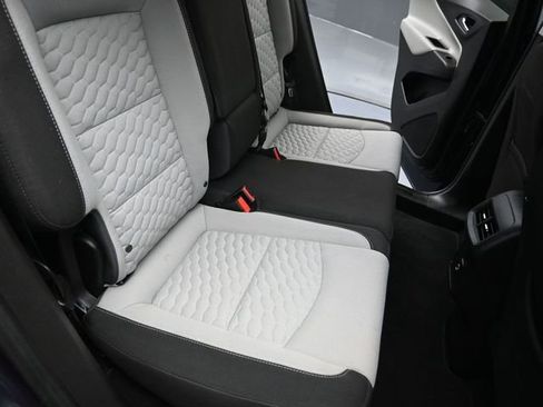 Used 2019 Chevrolet Equinox LS w/ LS Convenience Package AWD/4WD image 24