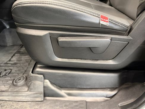 Used 2022 RAM 2500 Tradesman AWD/4WD image 15