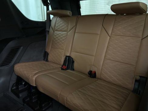 Used 2024 Cadillac Escalade Sport w/ LPO, Floor Liner Package image 29