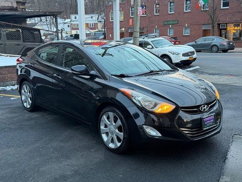 Used 2011 Hyundai Elantra Limited image 3