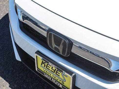 Used 2018 Honda Clarity Plug-In Hybrid image 14