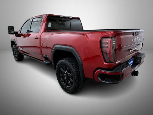 Used 2024 GMC Sierra 2500 AT4 w/ AT4 Premium Plus Package AWD/4WD image 7