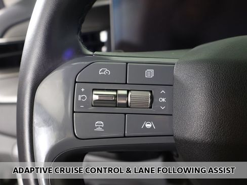 Used 2024 Kia EV9 Light RWD image 4