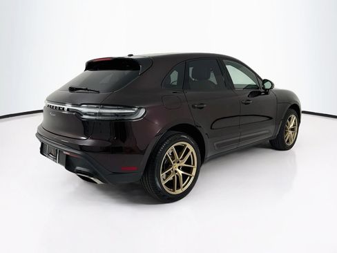 Certified 2025 Porsche Macan AWD/4WD image 7