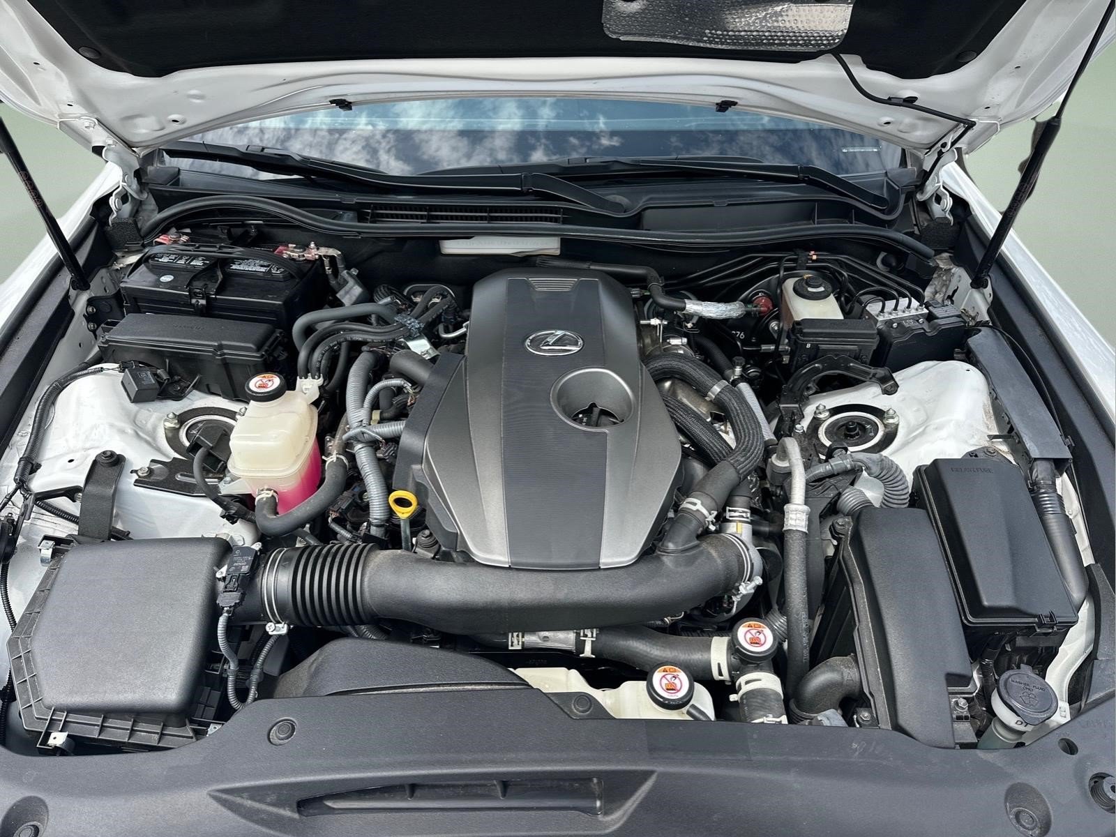 Used 2021 Lexus IS 300 w/ Comfort Package RWD image 29
