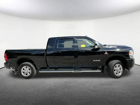 Used 2023 RAM 3500 Laramie AWD/4WD image 15