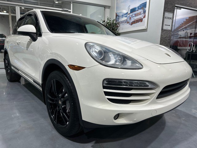 Used 2011 Porsche Cayenne AWD/4WD image 19