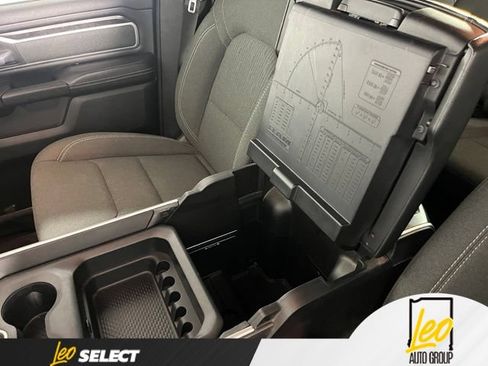 Used 2022 RAM 1500 Big Horn AWD/4WD image 22