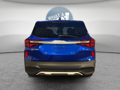 Certified 2023 Kia Seltos LX image 5