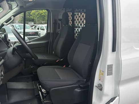 Used 2025 Ford Transit 250 Low Roof w/ Exterior Upgrade Package RWD image 10