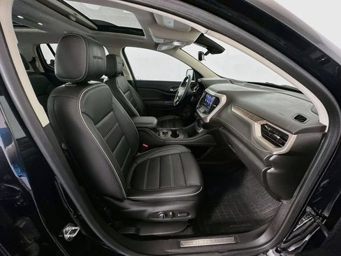 Used 2023 GMC Acadia Denali w/ Denali Ultimate Package FWD image 28