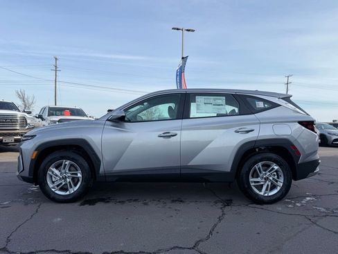 New 2026 Hyundai Tucson SE FWD image 4