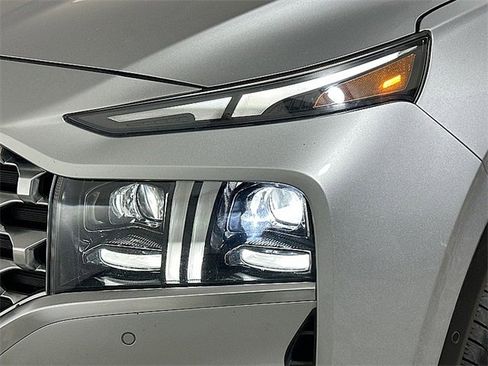 Used 2022 Hyundai Santa Fe Limited image 28