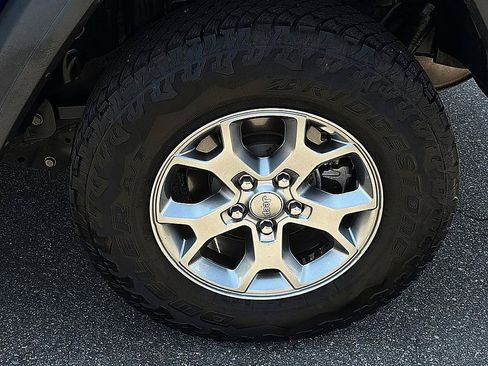 Used 2020 Jeep Wrangler Unlimited Sport AWD/4WD image 6