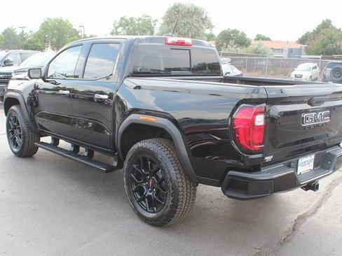 New 2026 GMC Canyon Denali w/ LPO, Denali Black Edition image 12